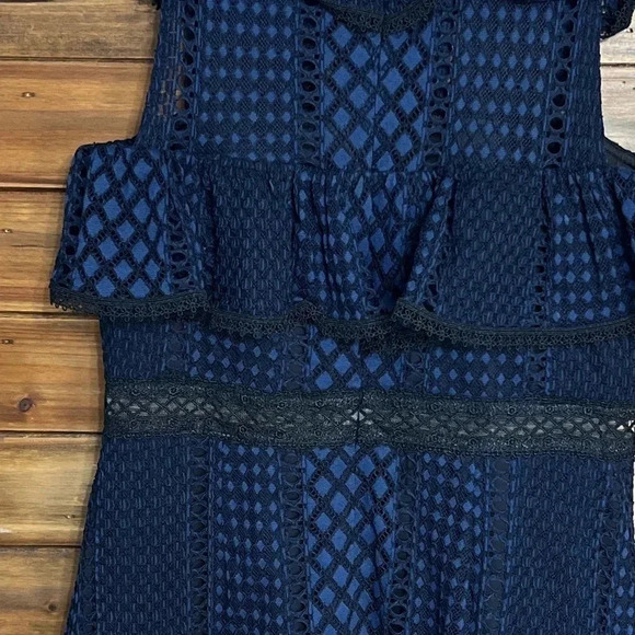 Jay Godfrey Ruffle Lace Dress black and dark blue size 10 excellent condtion - Picture 6 of 14
